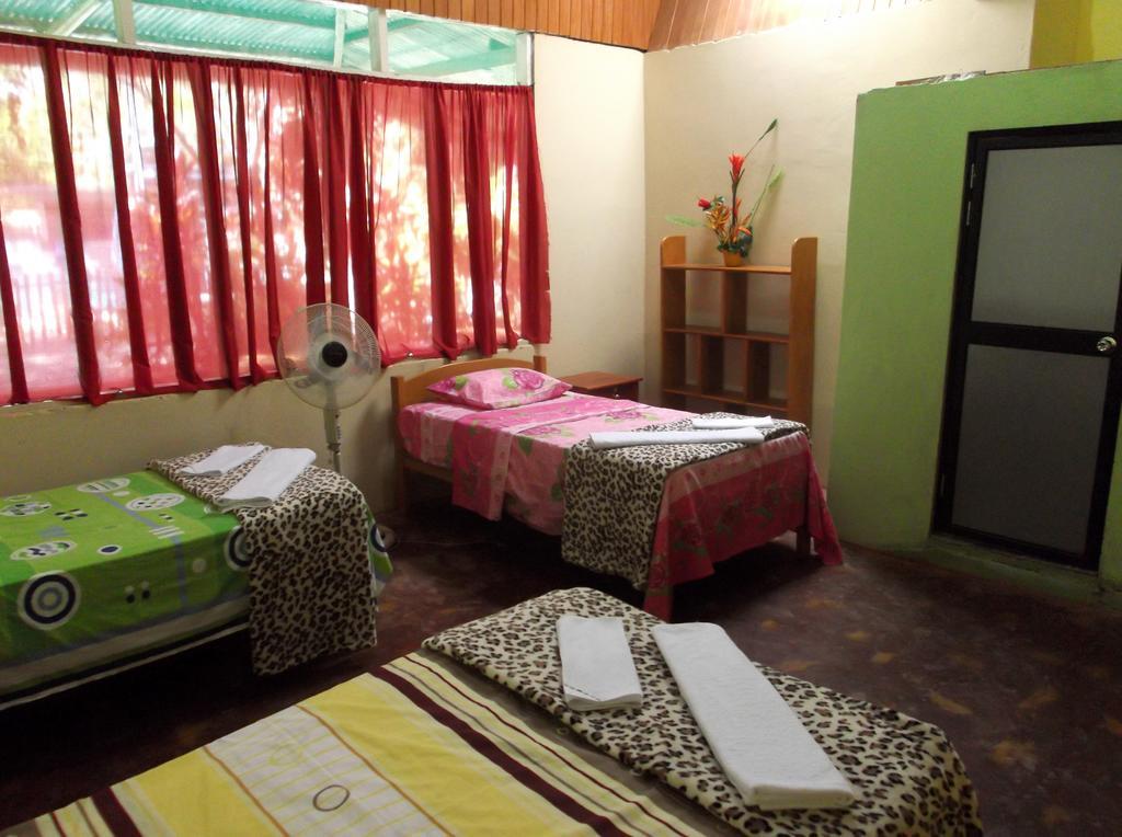 Villa Hermosa De Tambopata Casa Hospedaje & Hostel 푸에르토말도나도 객실 사진
